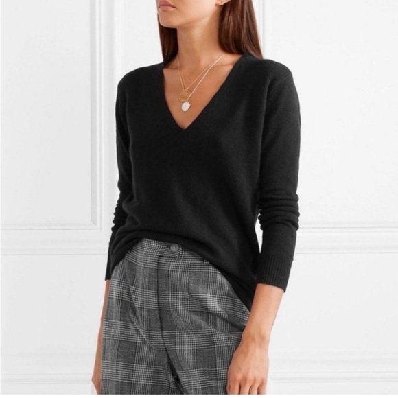 Theory / Adrianna black 100% Cashmere V-Neck Sweater classic small S - Picture 2 of 10
